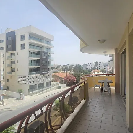 Apartment Elion *